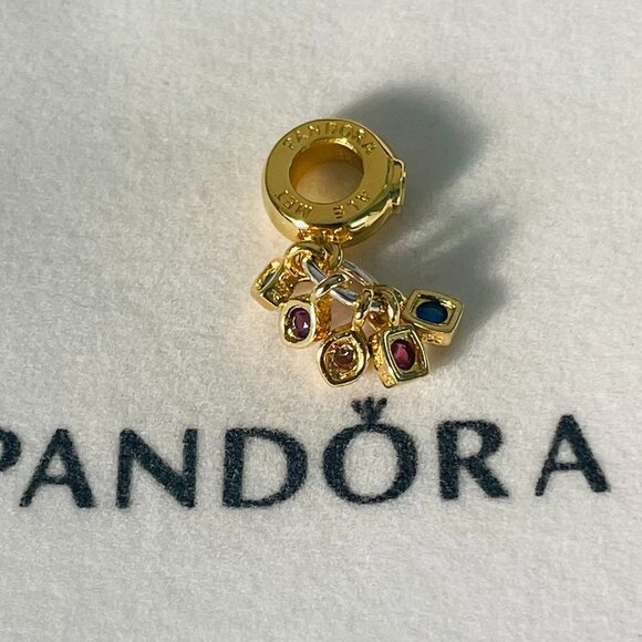 Pandora Marvel The Avengers Infinity Stones Dangle Charm - Picture 1 of 4